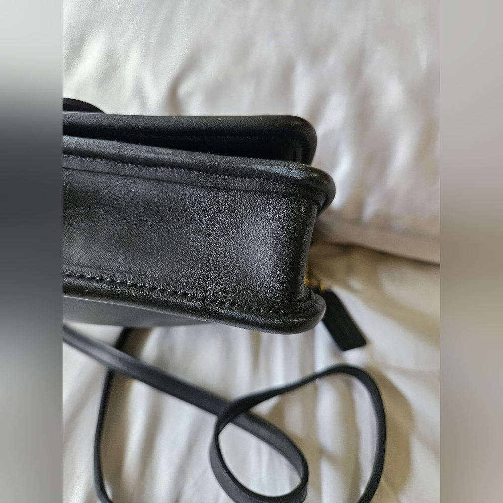 Coach Vintage Station Bag #5130 Navy Leather Crossbody w/ Hangtag - Picture 13 of 16